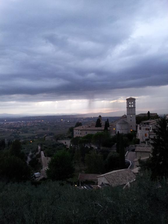 La Corte Degli Angeli Locazioni Turistiche Assisi Kültér fotó